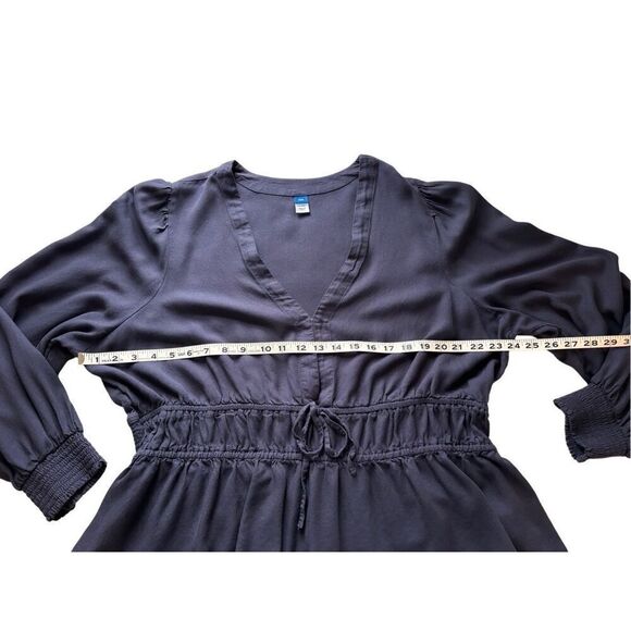 Old Navy waist defined navy peasant blouse - XXL - 🙂3/$15 - Picture 8 of 9